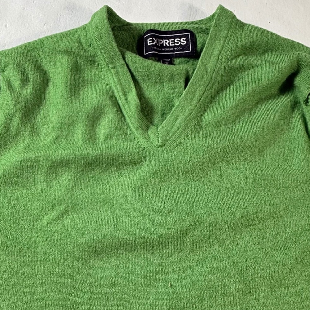 Express V-Neck Sweater Womens Medium Green Italian Merino Wool Pullover